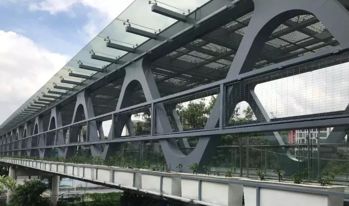 讷河论管桁架结构工程弯管加工防锈处理的方法