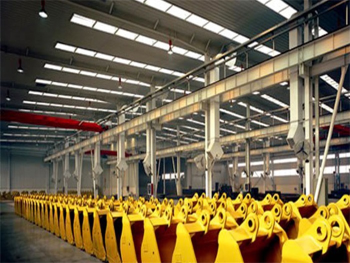 讷河徐工集团挖掘机装配车间